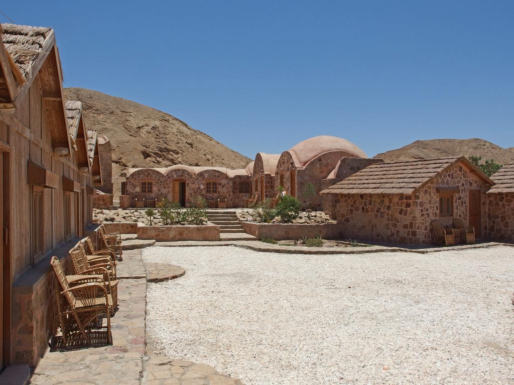 Отель Roots Red Sea El Qoseir Экстерьер фото